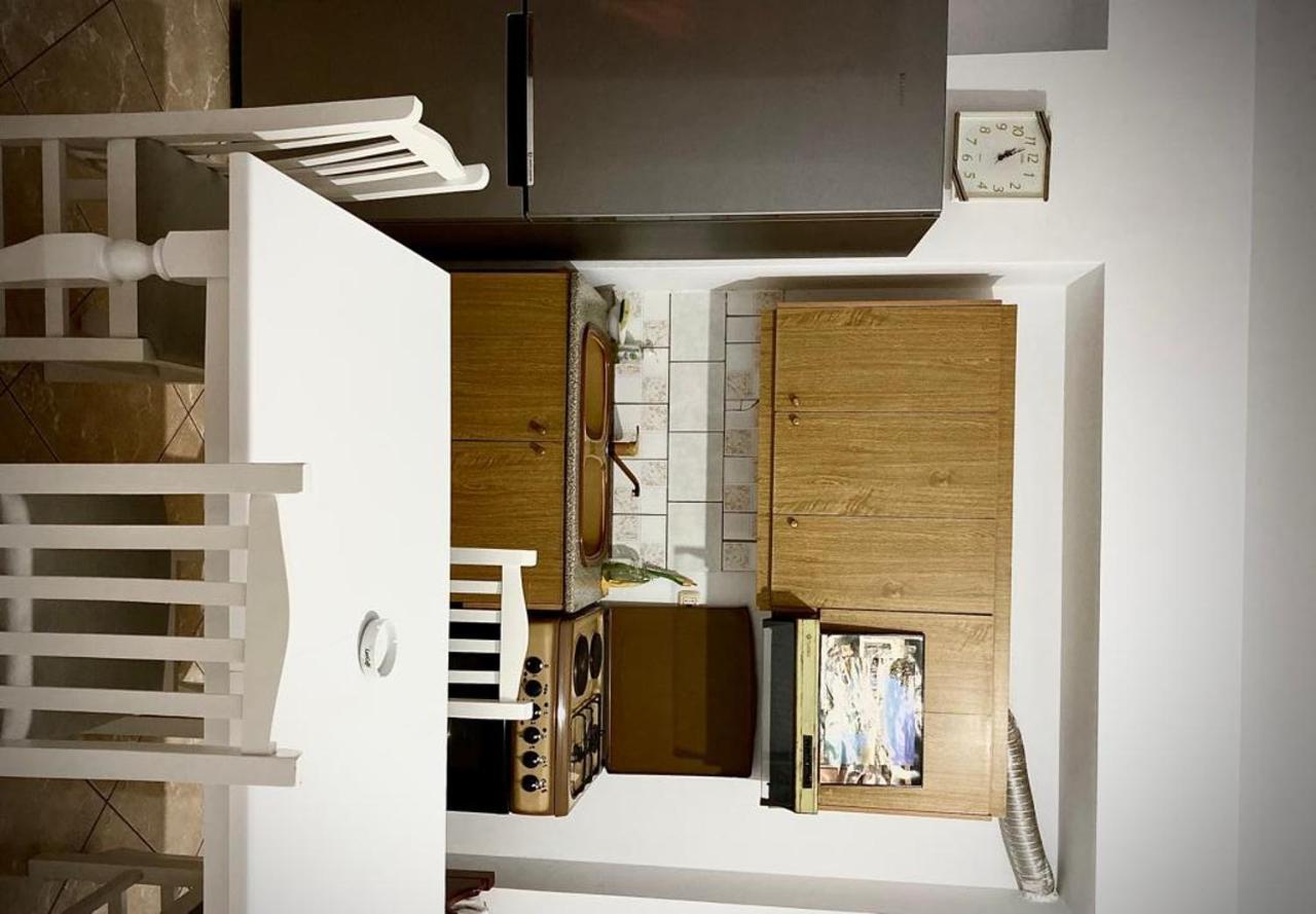 Honey Apartment Near Port Of Saranda エクステリア 写真